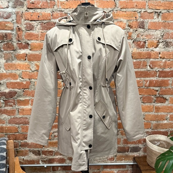 Women's Long Hooded Anorak Style Windbreaker Jacket | Outdoor Raincoat - Picture 6 of 10